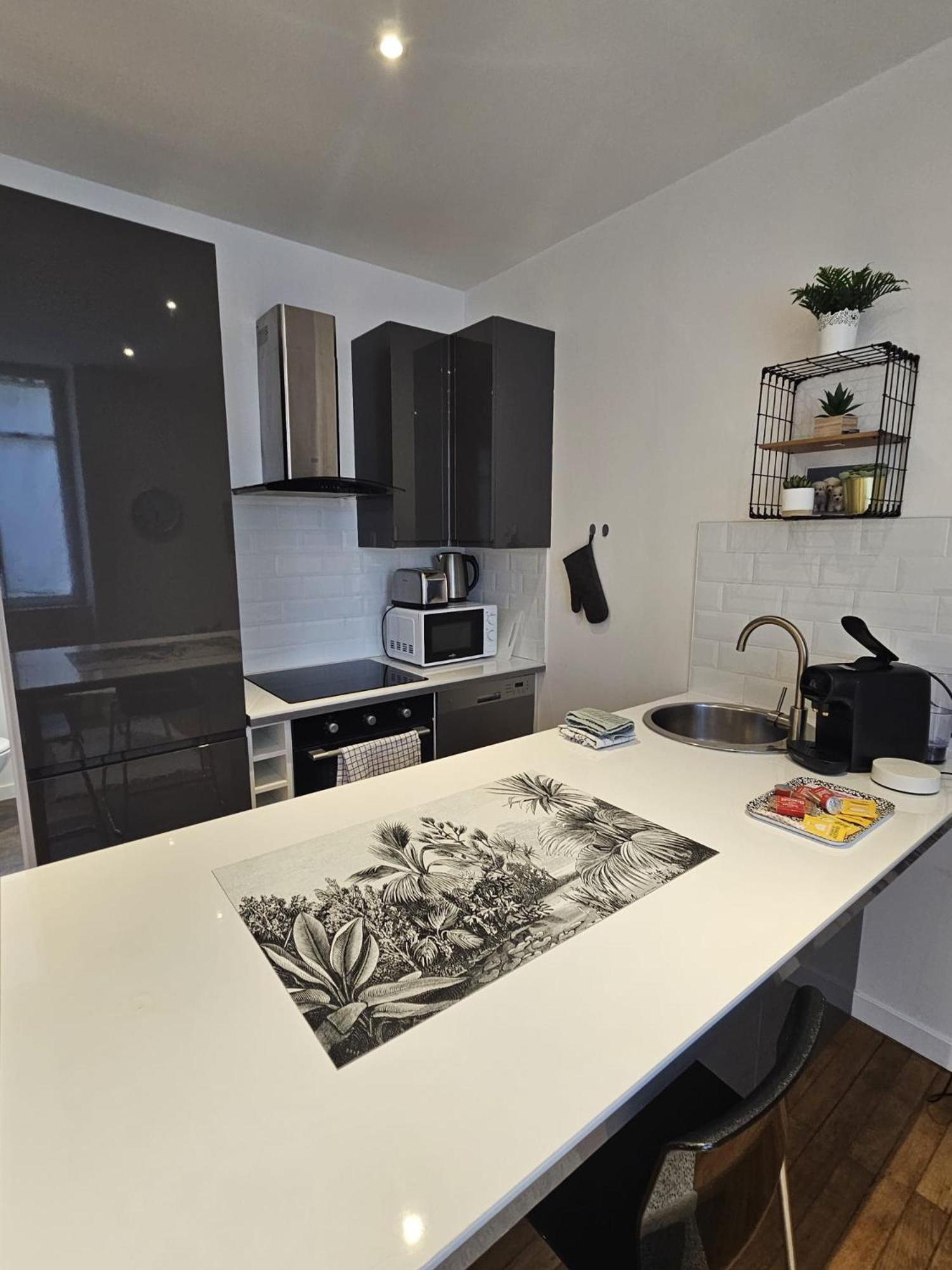 Le Pastel - Grand Studio Renove Angouleme Luaran gambar